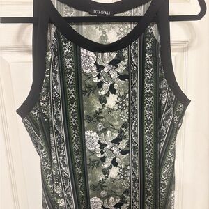 ROZ & ALI sz PXL Keyhole Sleeveless Stretch Green Black White Top Petite XL
